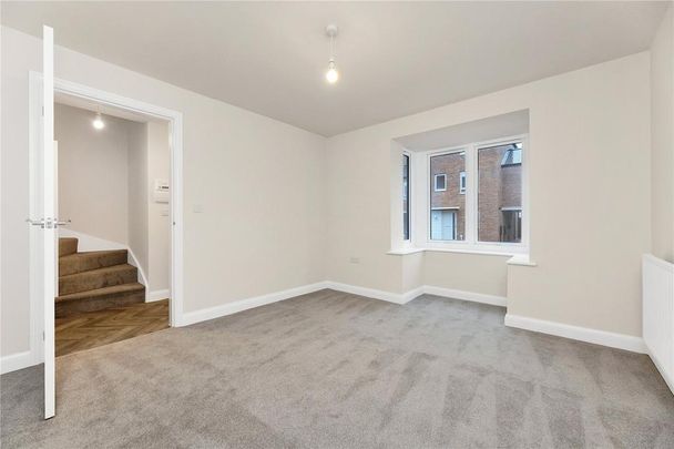 3 bedroom terraced house to rent - Photo 1