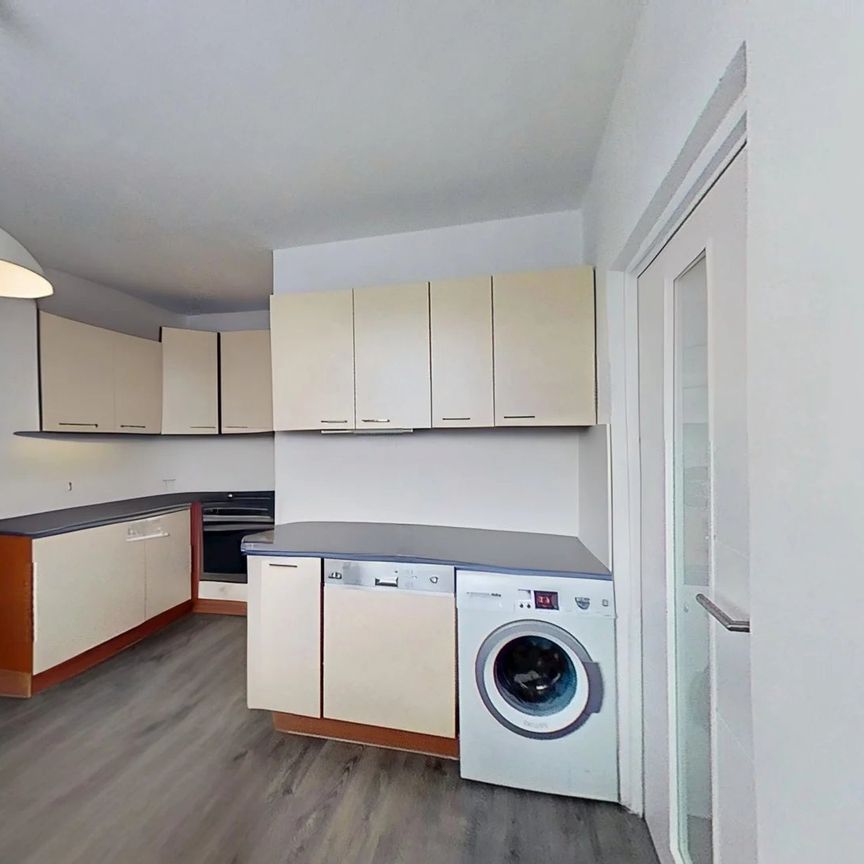 Pronájem bytu 3+1 75 m², Polní, Jihlava - Photo 1