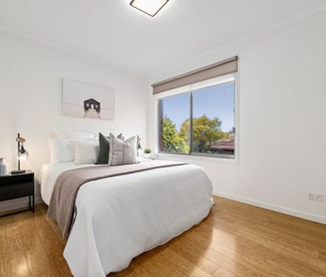 1 Cameron Place, Keysborough VIC 3173 - House For Rent | Domain - Photo 4