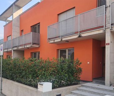 Melano: piacevole maisonette di 3,5 locali con terrazze e parcheggi - Foto 6