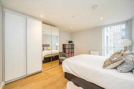 2 bedroom flat to rent - Photo 3