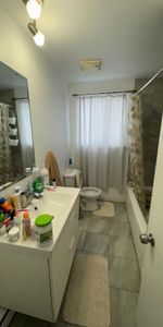 4 1/2 situé à Ste-Foy, A/C, Internet, stationnement - Photo 4