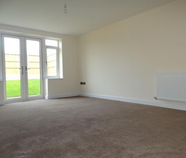 3 bedroom townhouse to rent - Photo 3