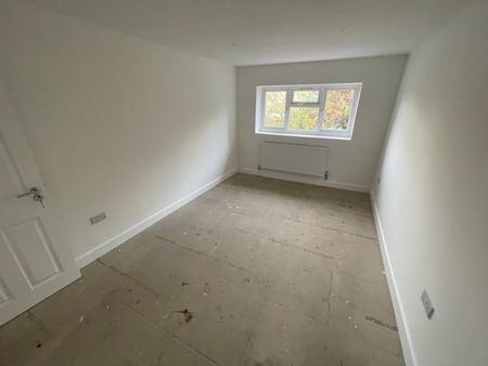 2 Bed Flat, Charter Avenue, CV4 - Photo 2