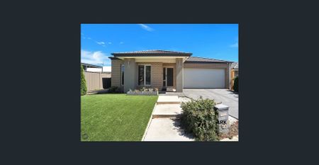 A beautiful 4 bedroom house for rent! - Photo 4