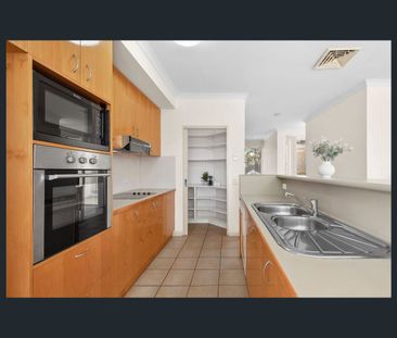 12/8 Grasslands Close, Coffs Harbour, NSW 2450 - Photo 2