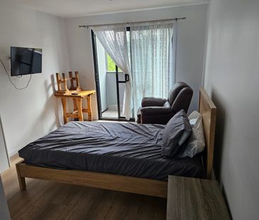 123 Cowper Street, Footscray, Vic 3011 - Photo 2