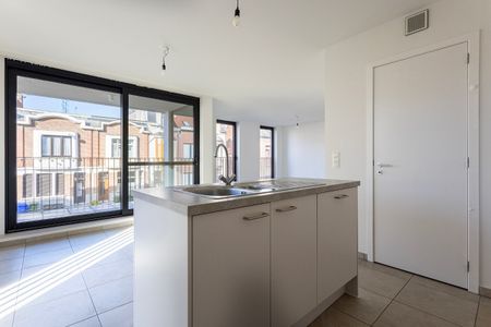 Recent appartement met 2 terrassen en autostaanplaats - Photo 4