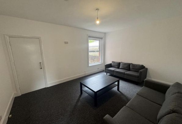 Mayfield Road, Southampton - Photo 1