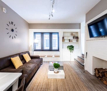 Castle Lofts - Photo 2