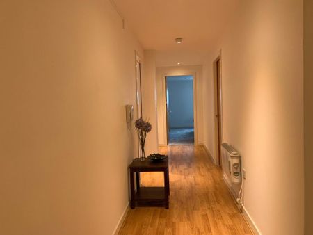 2 bedroom apartment to rent - Photo 4