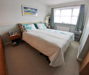 Hayeley Drive, Bristol, Gloucestershire, BS32 8AE - Photo 3