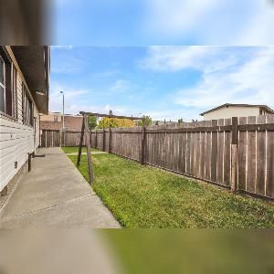 4 Bed 2 Bath Duplex North Edmonton For Rent - Photo 5