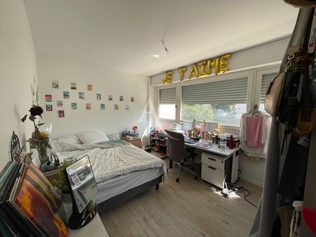 Location Appartement 3 pièces 58m² - Photo 3