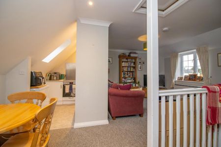 1 bedroom maisonette to rent - Photo 3