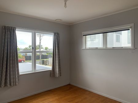 Unit 1, 7 Parker Avenue, New Lynn, Auckland - Photo 5