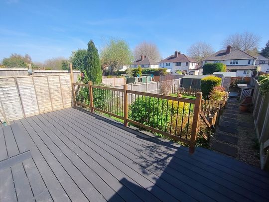 Fairview Road, Penn, Wolverhampton - Photo 1