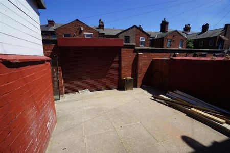 2 bedroom property to rent - Photo 5