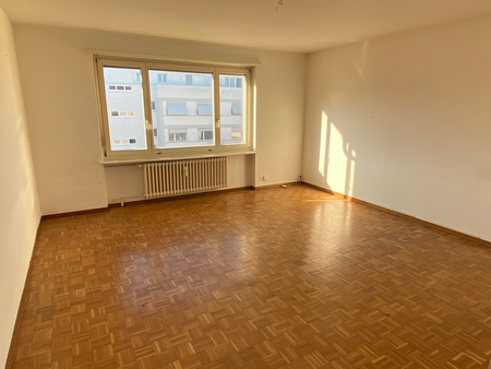 SCHÖNE HELLE 3-ZIMMERWOHNUNG MIT BALKON - Foto 4