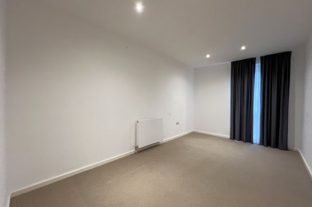 Newchapel House, Addlestone - 2 bedrooms Property for lettings - Seymours - Photo 1