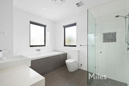 89 St James Road, Rosanna - Photo 4