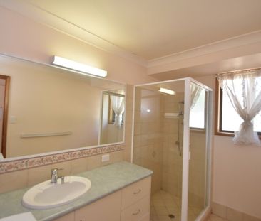 50 Panorama Drive (Granny Flat), Glenvale QLD 4350 - House For Rent... - Photo 6