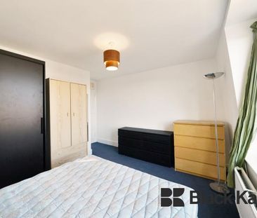 Split level conversion offering 528 Sq. Ft of living & entertaining... - Photo 1