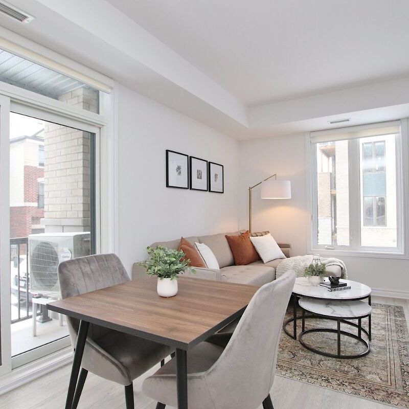 Hillview Apartments - Photo 1