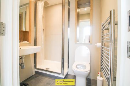 2 bedroom flat to rent - Photo 5