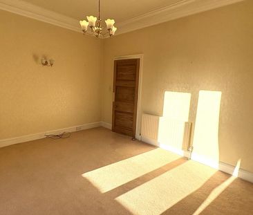 5 bedroom detached house to rent - Photo 1