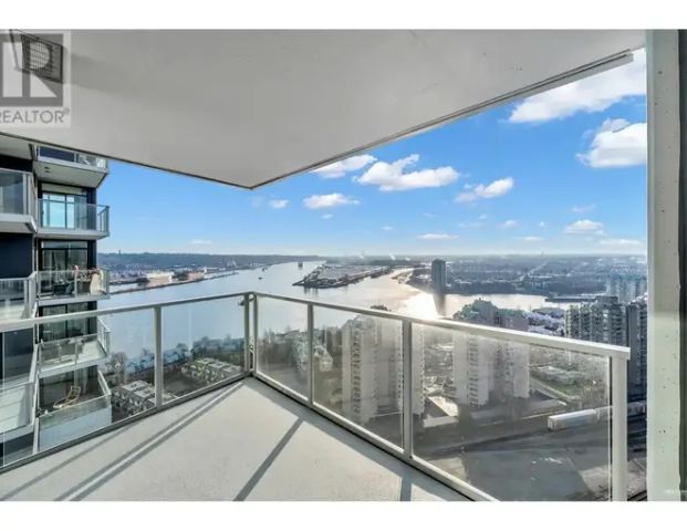 3508 900 CARNARVON STREET | 3508 900 CARNARVON STREET, New Westminster - Photo 1