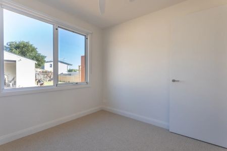 Coastal Luxury with Lighthouse Views & Self-Contained Studio - Photo 2