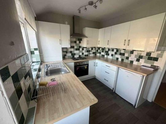 Craven Road, Newbury, RG14 - Photo 1