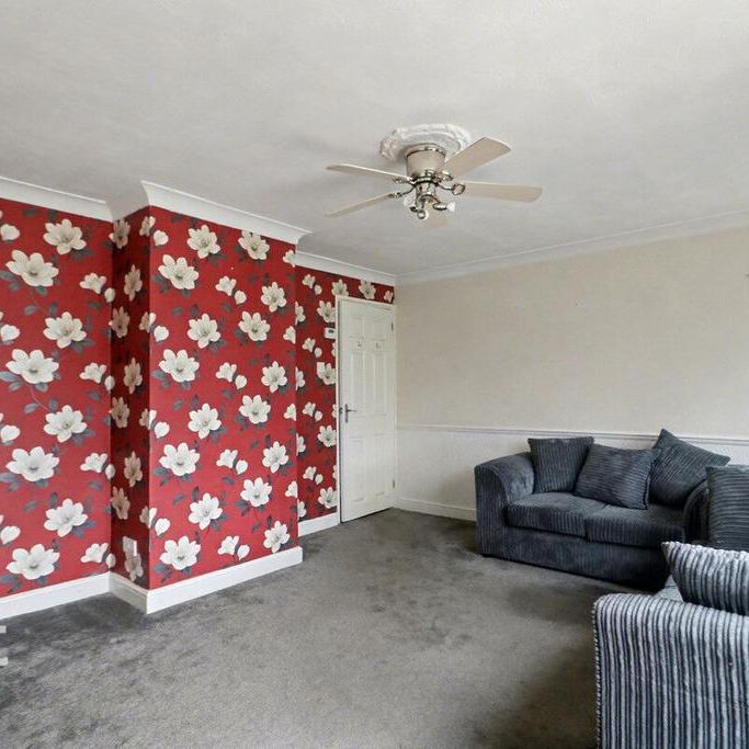 3 bedroom detached house to rent - Photo 1