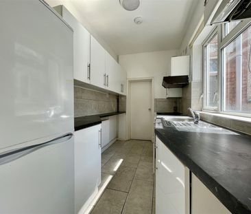 Leopold Road, Stoke, CV1 - Photo 6