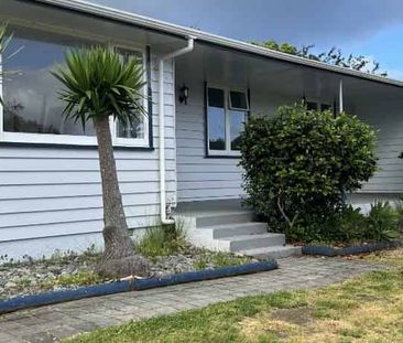 13 Riwai St - Photo 2