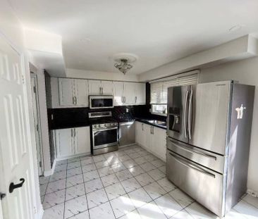 For Lease - 144 Clansman Trail, Mississauga, Ontario - Photo 1