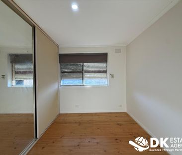 Modern Comfort & Convenience in the Heart of Deer Park - Photo 4