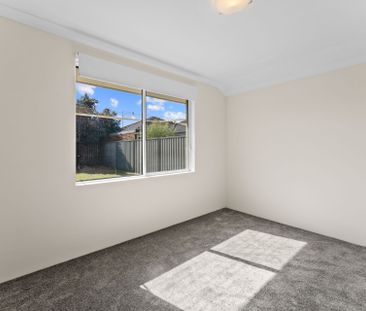 Low Maintenance 4x2 Family Home in Baldivis - Photo 6