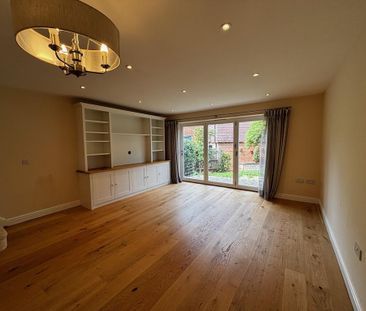 3 bedroom terraced house to rent - Photo 2