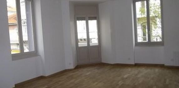 Appartement - T3 - OYONNAX - Photo 2