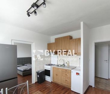 BV REAL prenájom 1 izbový byt 39 m2 Prievidza Jesenského BV6002 - Photo 4