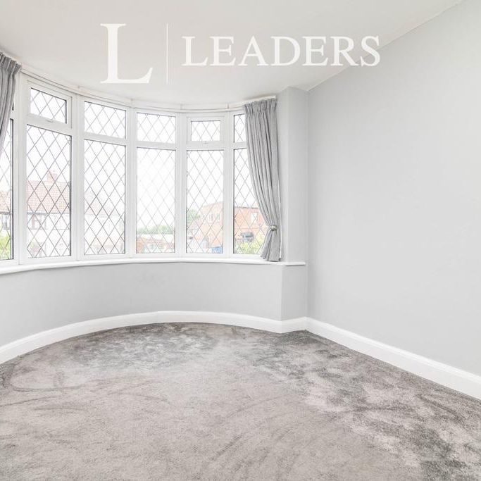 3 bedroom semi-detached house to rent - Photo 1