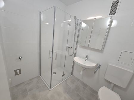 ERSTBEZUG, Unbefristet, Helle, moderne 1 Zimmer Wohnung, 4 Min. zur U3 Zippererstraße, 731€ inkl. Heizung u. Warmwasser - Photo 3