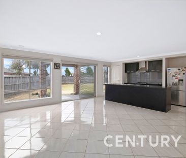 Family Home in Cranbourne - Photo 1