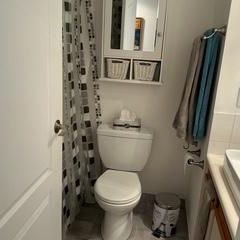 4 1/2 condo à louer Anjou, près de commodité 1300$ mensuel et bail - Photo 2