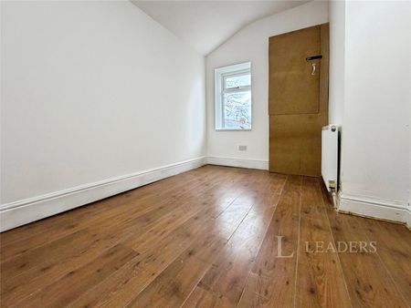 3 bedroom house to rent Reservoir Road, Erdington, Birmingham, West Midlands, B23 - Photo 2
