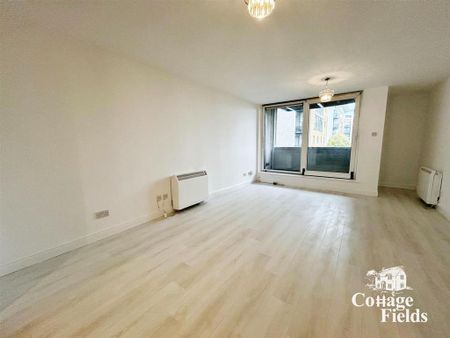 1 bedroom flat to rent - Photo 5