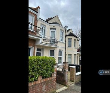 3 bedroom maisonette to rent - Photo 1