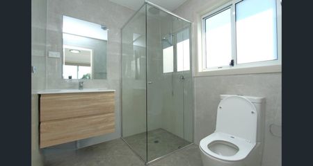 Modern 2-bedroom granny in Raby - Photo 5